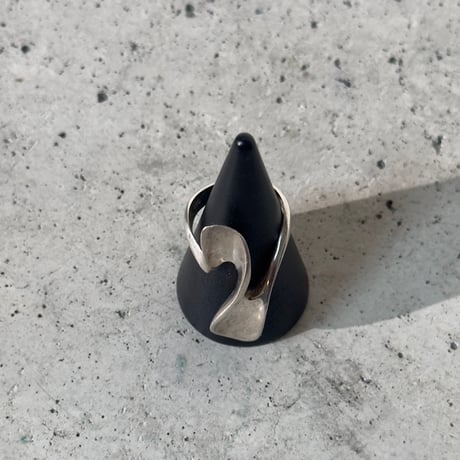 Bend Modern Ring