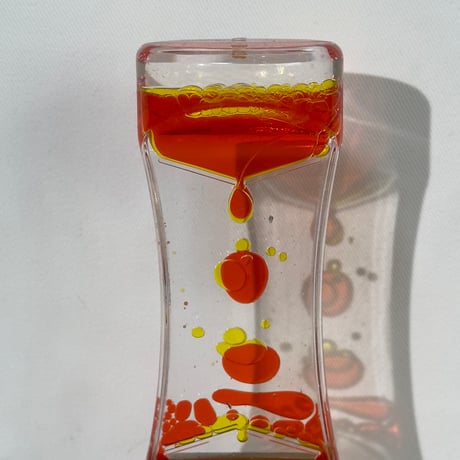 Liquid Motion Toy