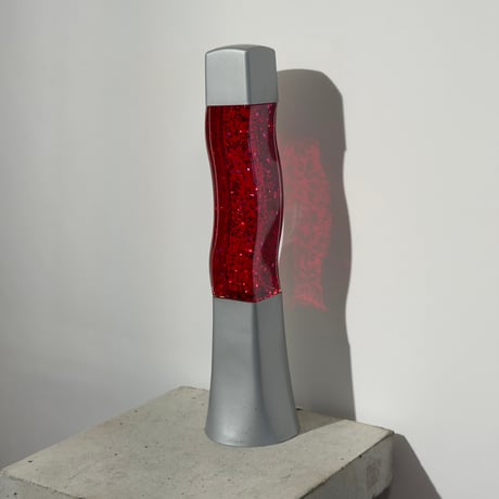 Wavy Red Glitter Lamp