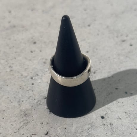 Wave Dots Ring