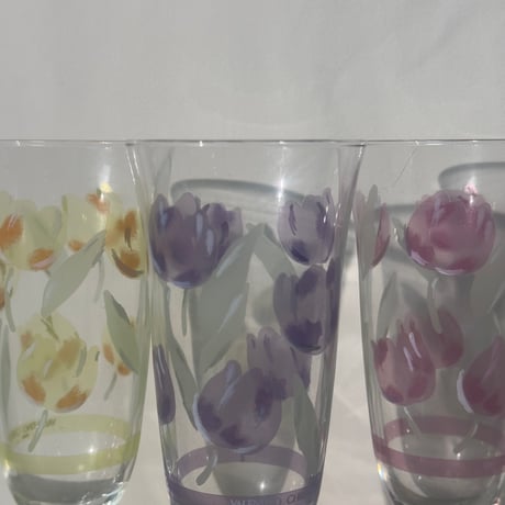 Retro Tulip Glass