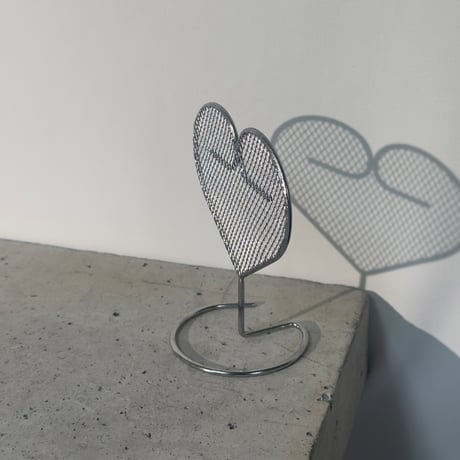 Silver Heart Stand