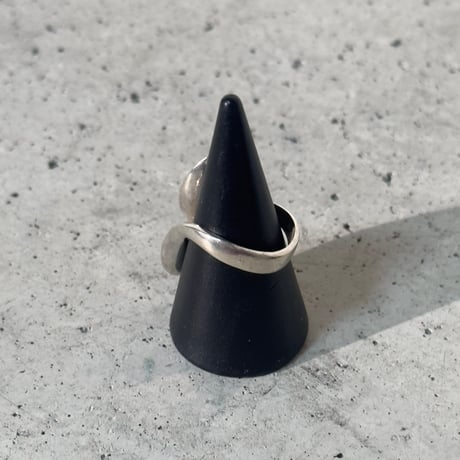 Bend Modern Ring