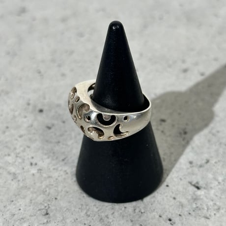 Semicircle Hole Ring