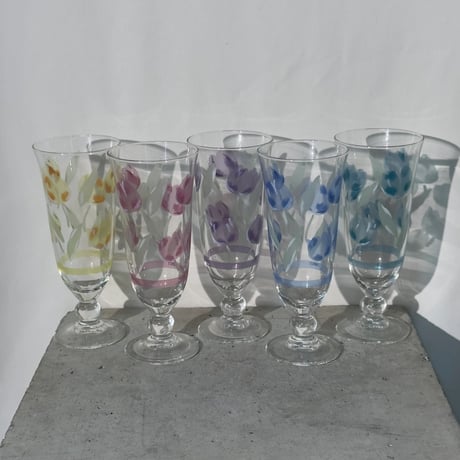 Retro Tulip Glass