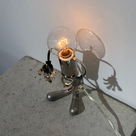 Humanoid Robot Lamp