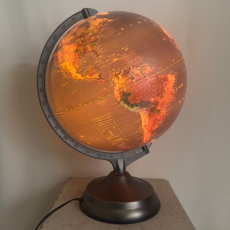 Big Globe Touch Lamp