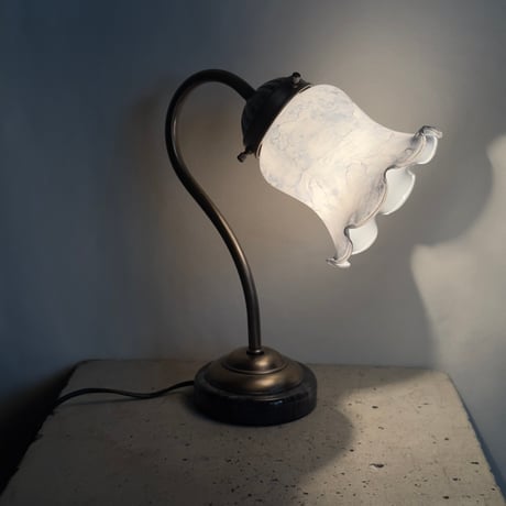 Stone Flower Lamp