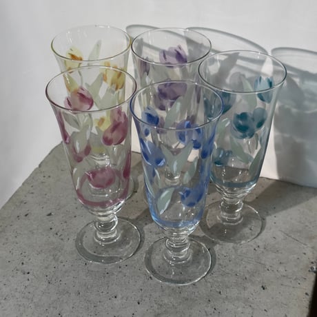Retro Tulip Glass