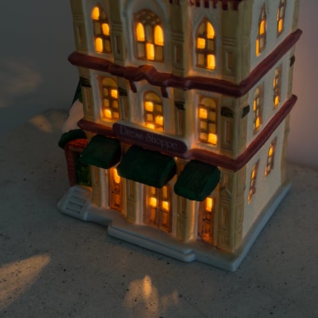 Snow House Lamp