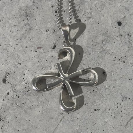 Windmill Necklace