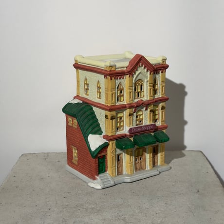 Snow House Lamp