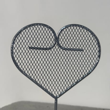Silver Heart Stand
