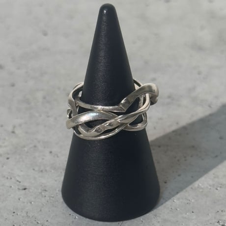 4 puzzle ring