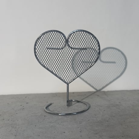 Silver Heart Stand