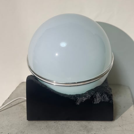 Stone Ball Lamp