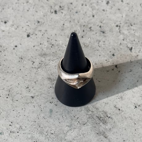 Wave Design Ring