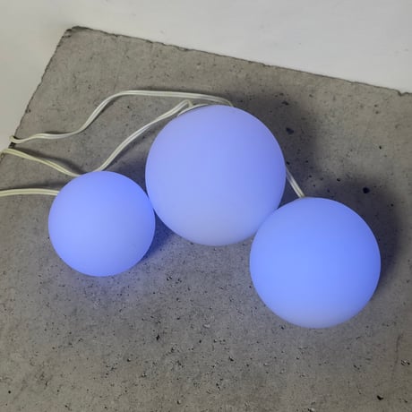 Triple Blue Ball Lamp