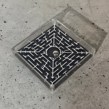 Crazy Maze Puzzle