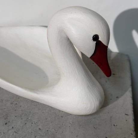 Swan Plate