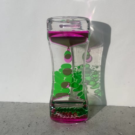 Liquid Motion Toy