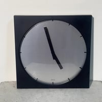 Mono Square Clock