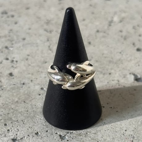 Triplets Dolphin Ring