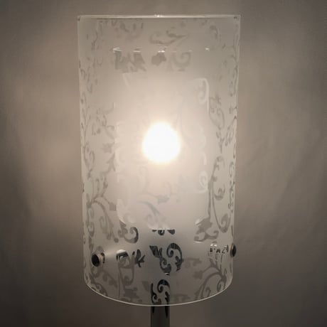 Arabesque Glass Stand Lamp