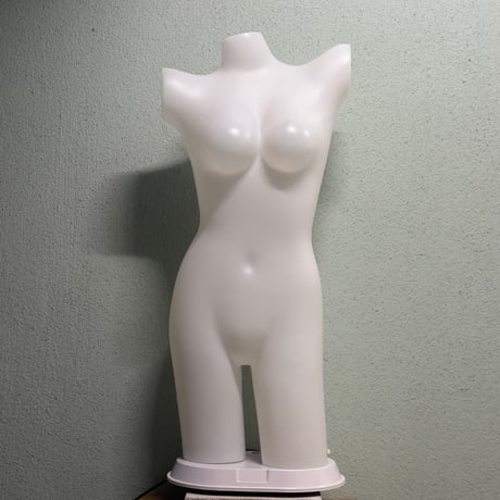 Mannequin Lamp