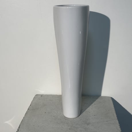 Hole Vase