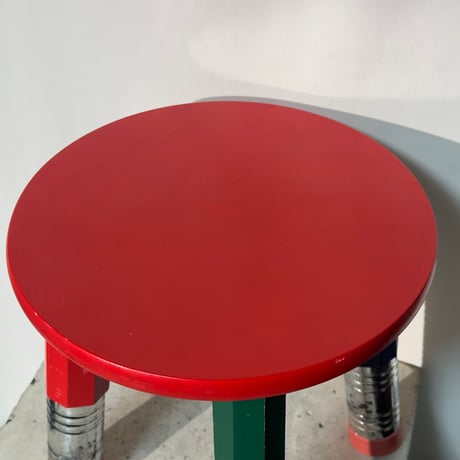 Pencil Mini Table