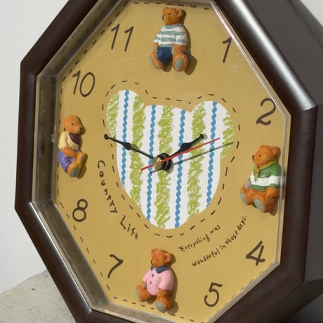 Country Bear Clock