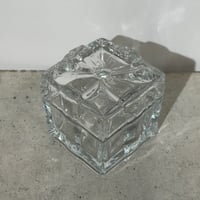Glass Present Box