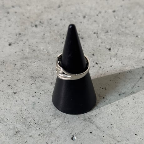 Wave Design Ring