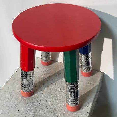 Pencil Mini Table