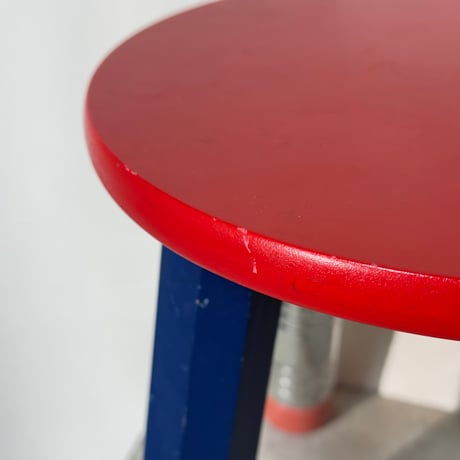 Pencil Mini Table