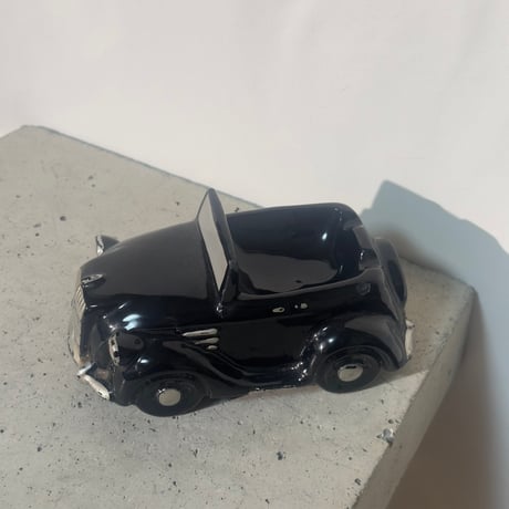 Car Ceramic Ashtray