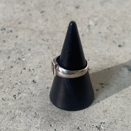 Spin Round Ring