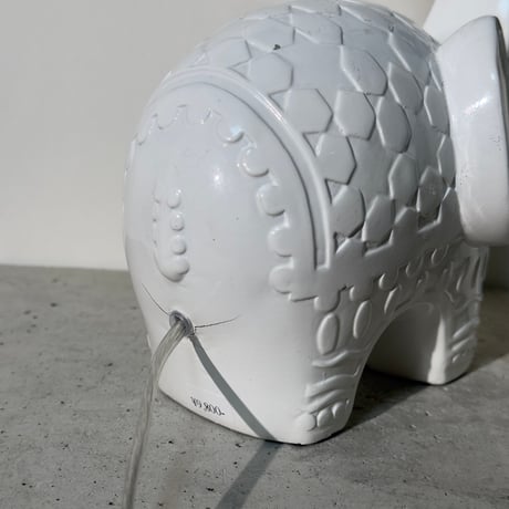 Elephant Ball Lamp