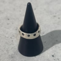 Wave Dots Ring