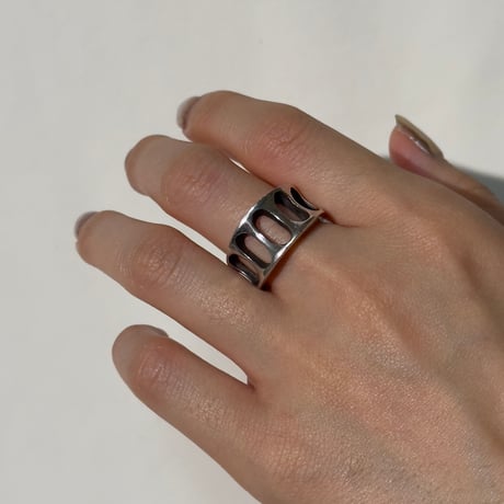 Hole Modern Ring