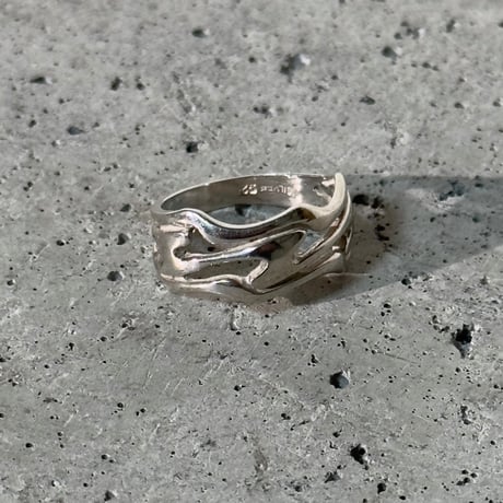 Wave Design Ring
