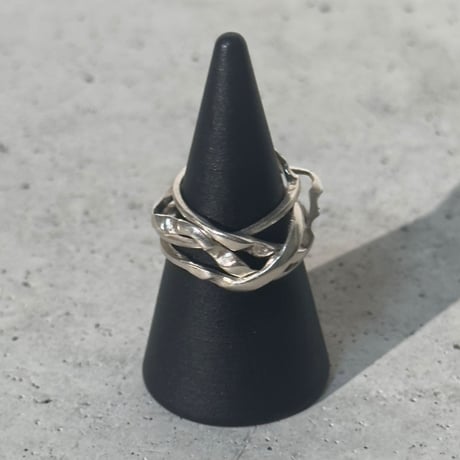 4 puzzle ring