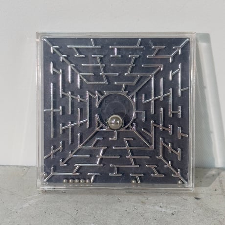 Crazy Maze Puzzle