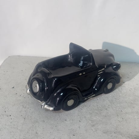 Car Ceramic Ashtray