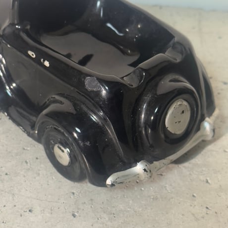 Car Ceramic Ashtray