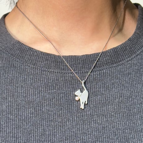Cat Pearl Necklace