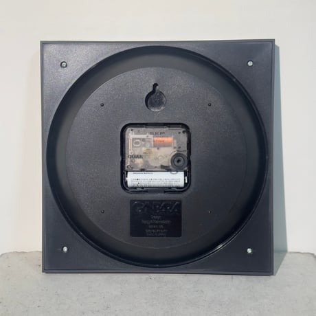 Mono Square Clock