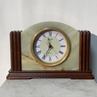 Onyx Retro Clock