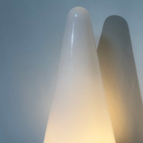 Pyramid Tower Lamp